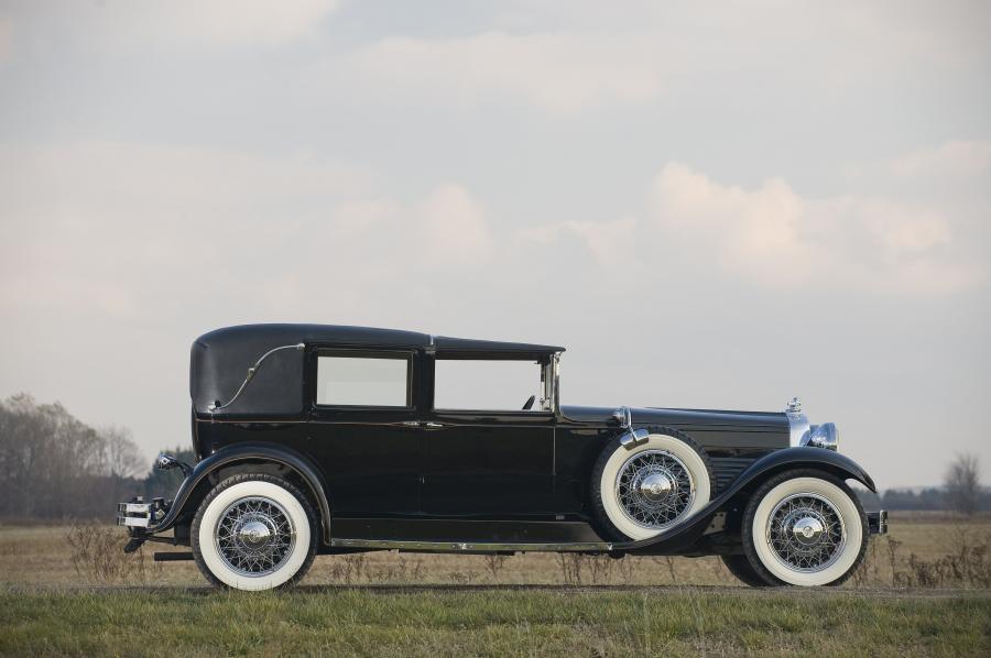  Stutz Model M Vertical Eight Town Car 1929 года  (фото 1 из 5)